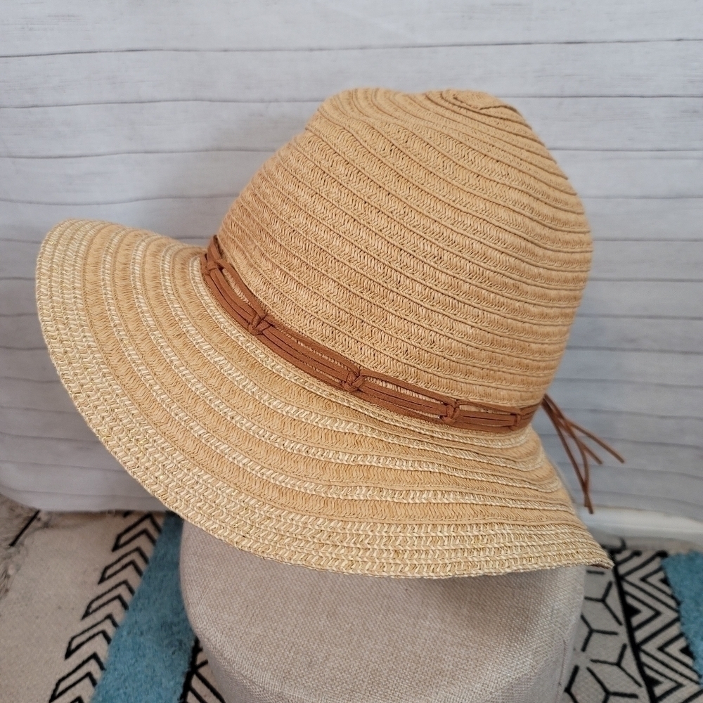 STEVE MADDEN PAPER BLEND STRAW HAT, W FAUX LEATHER WRAP DETAIL - Picture 2 of 11
